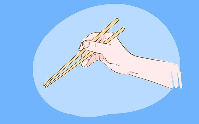 宝宝几岁开始用筷子?宝贝尽早用筷子好处多