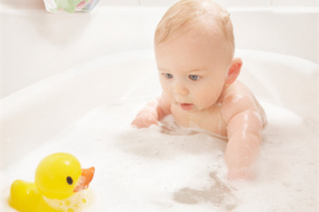 宝宝洗澡感冒怎么办？