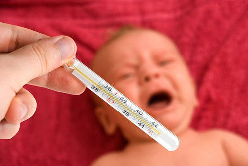 宝宝发烧怎么办，盘点宝宝发烧的原因都有哪些
