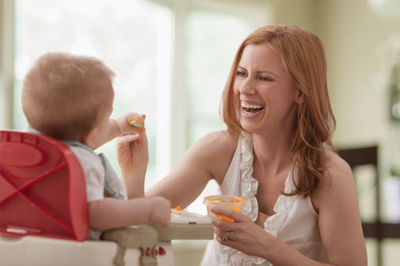 宝宝一天吃几顿辅食，怎么安排，吃多少，宝宝辅食正确打开方式！