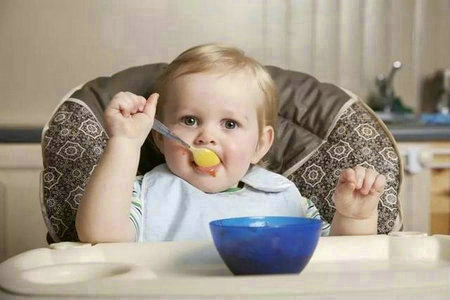 六个月宝宝不能吃什么食物？