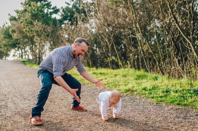 我就是那个不爱做家务的爸爸