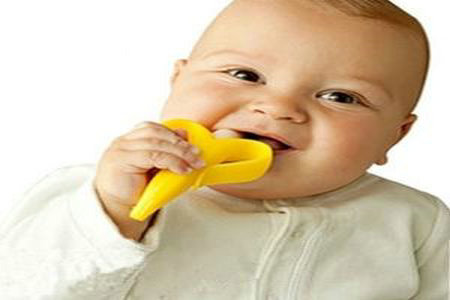 宝宝磨牙是缺什么呢？