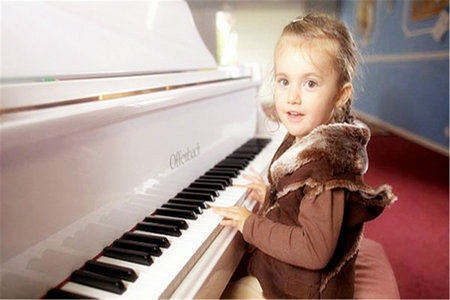 学钢琴的最佳年龄是多大？
