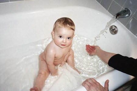 宝宝洗澡玩什么小游戏? 宝宝洗澡玩什么小游戏?