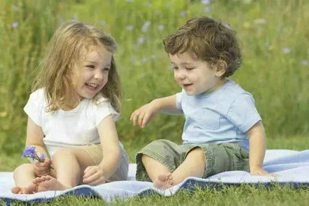 哥哥要让着弟弟,这样教对吗? 哥哥要让着弟弟,这样教对吗?