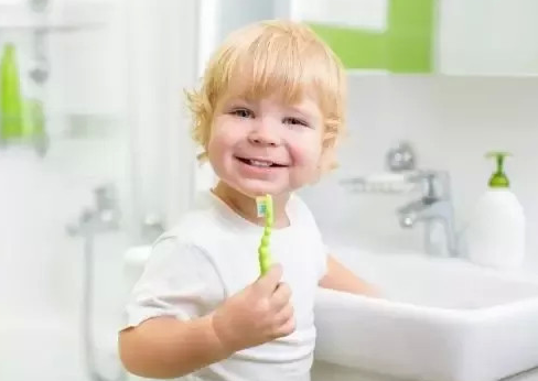 怎么选婴幼儿牙刷？