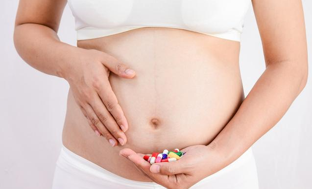 孕期害怕胎儿畸形，禁止玩手机，错，孕妇的这些做法才会致畸