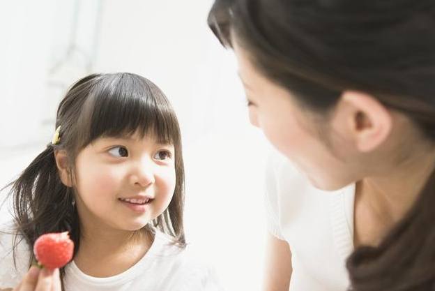 孩子经常“假装”听不见？可能是你误会了，父母试试这样做